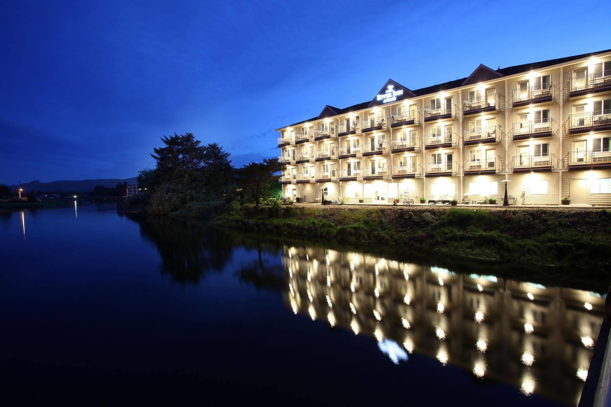 River Inn At סיסייד מראה חיצוני תמונה